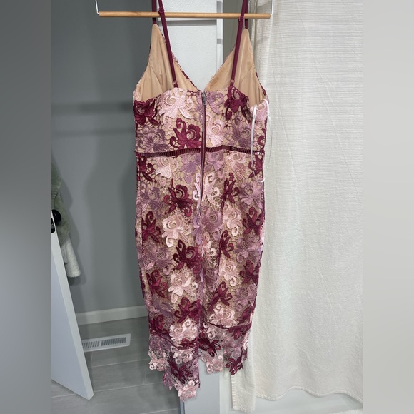 LULUS mauve floral printed midi dress - Picture 3 of 5